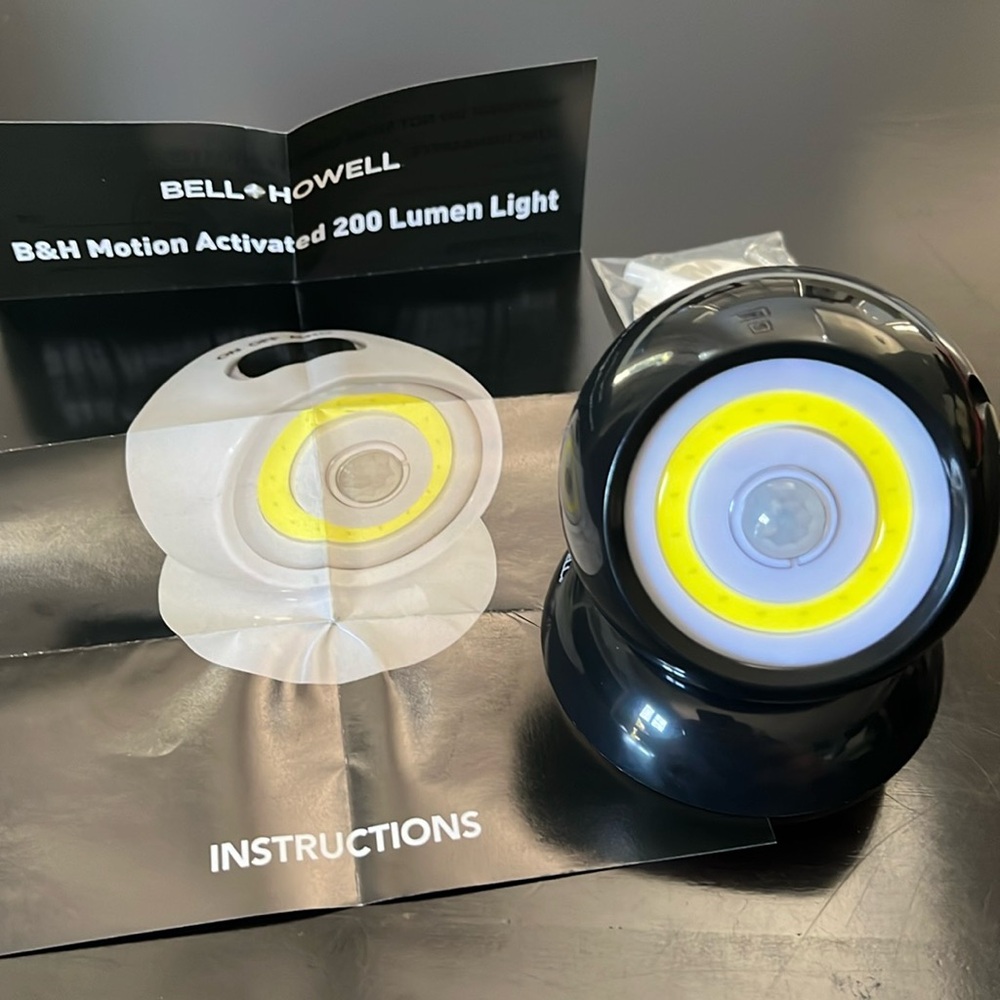 Bell & Howell Motion Activated 200 Lumen Spotlight Black